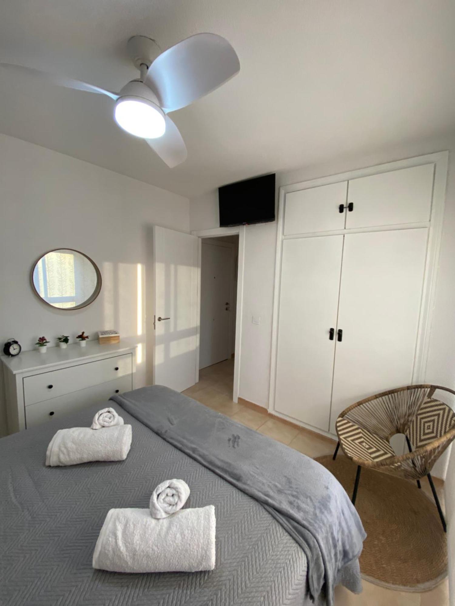 Sol Y Luz Apartamento Levante Centro ベニドルム エクステリア 写真