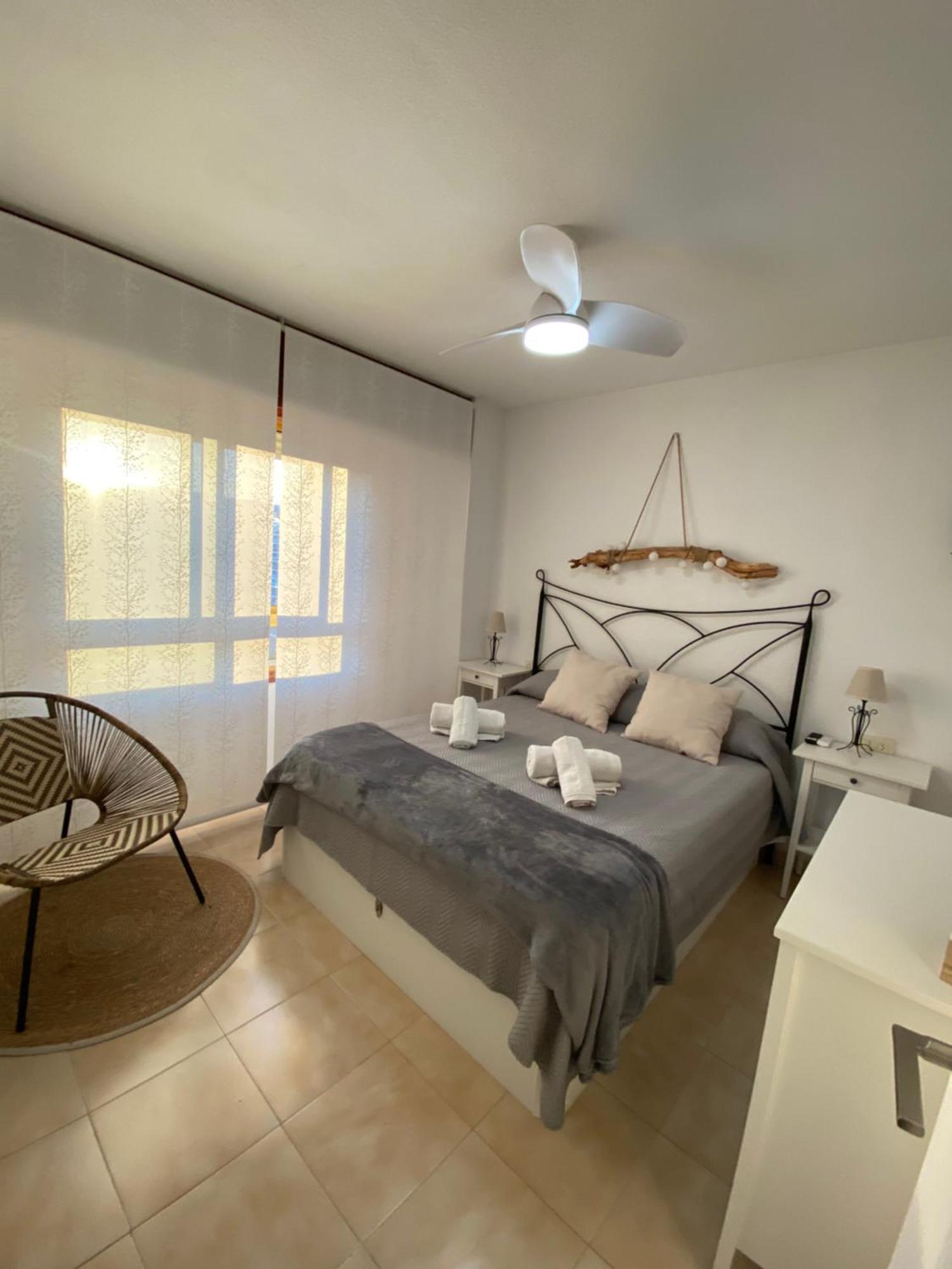 Sol Y Luz Apartamento Levante Centro ベニドルム エクステリア 写真